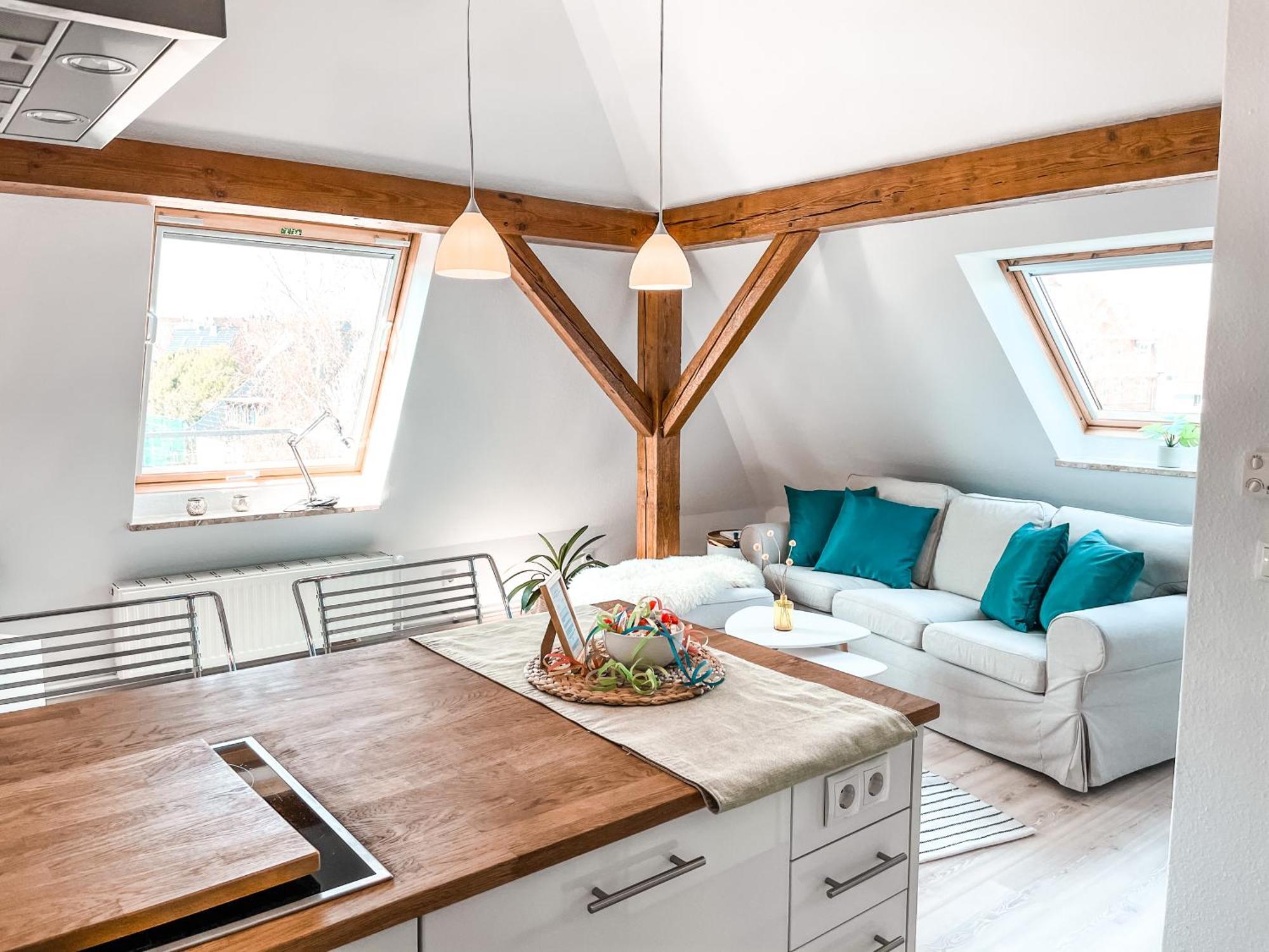 Stilvolle Dachgeschosswohnung In Duesternbrook Kiel Exterior foto